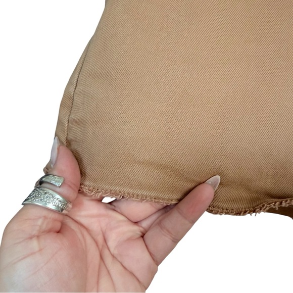 Everlane Brown Flat Front Shorts Classic Style - Picture 3 of 7